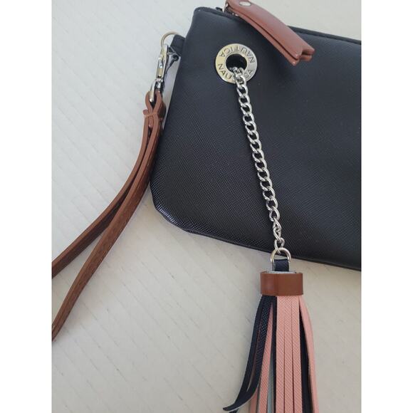 Ladies NAUTICA Black Wristlet With Tassel‎ - Picture 2 of 6